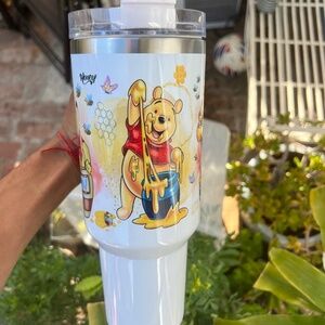 Pooh tumbler 40 oz